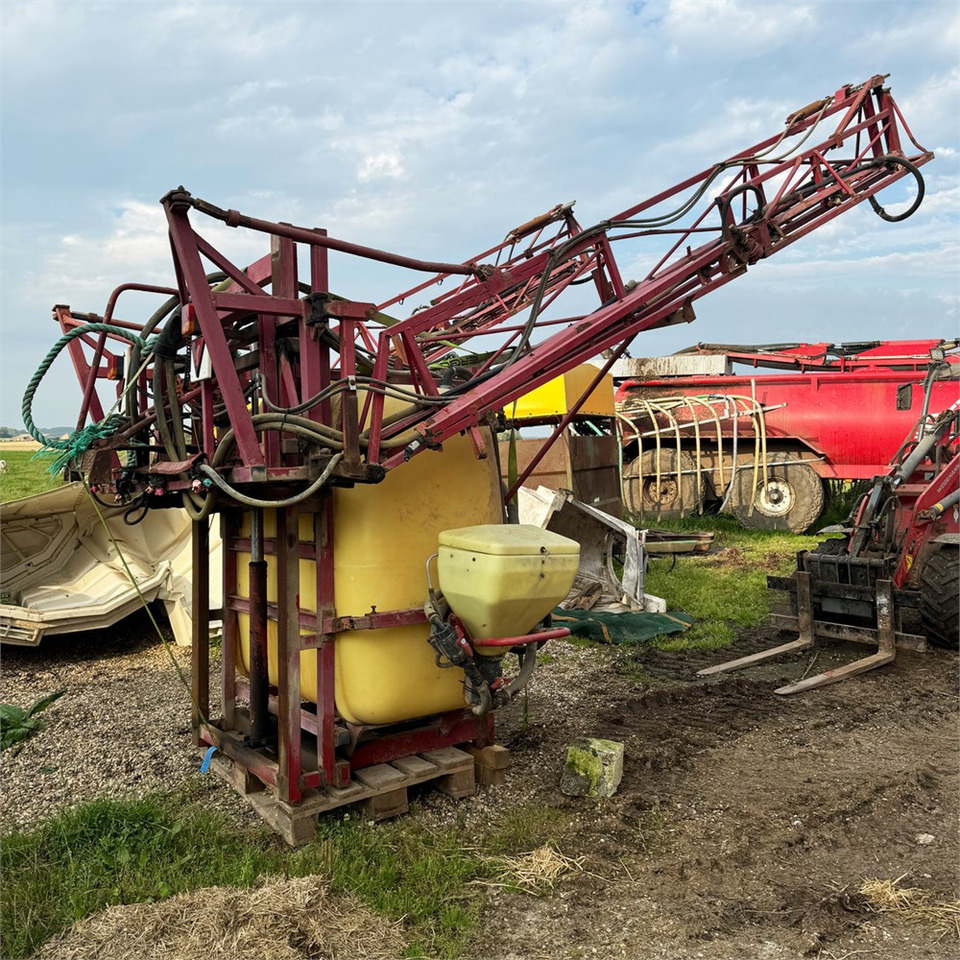 Hardi LZY 1200 - Pritsija: pilt 3 Hardi LZY 1200 - Pritsija: pilt 3