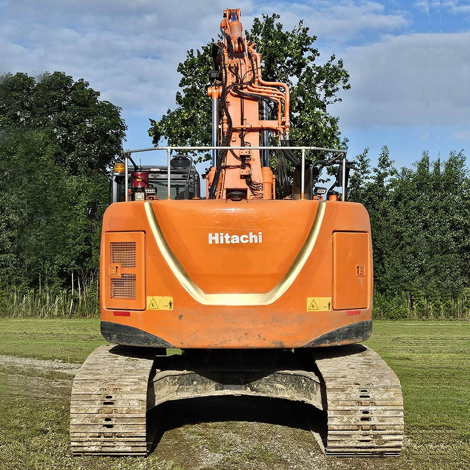 Hitachi ZX 225 - Lintekskavaator: pilt 5 Hitachi ZX 225 - Lintekskavaator: pilt 5