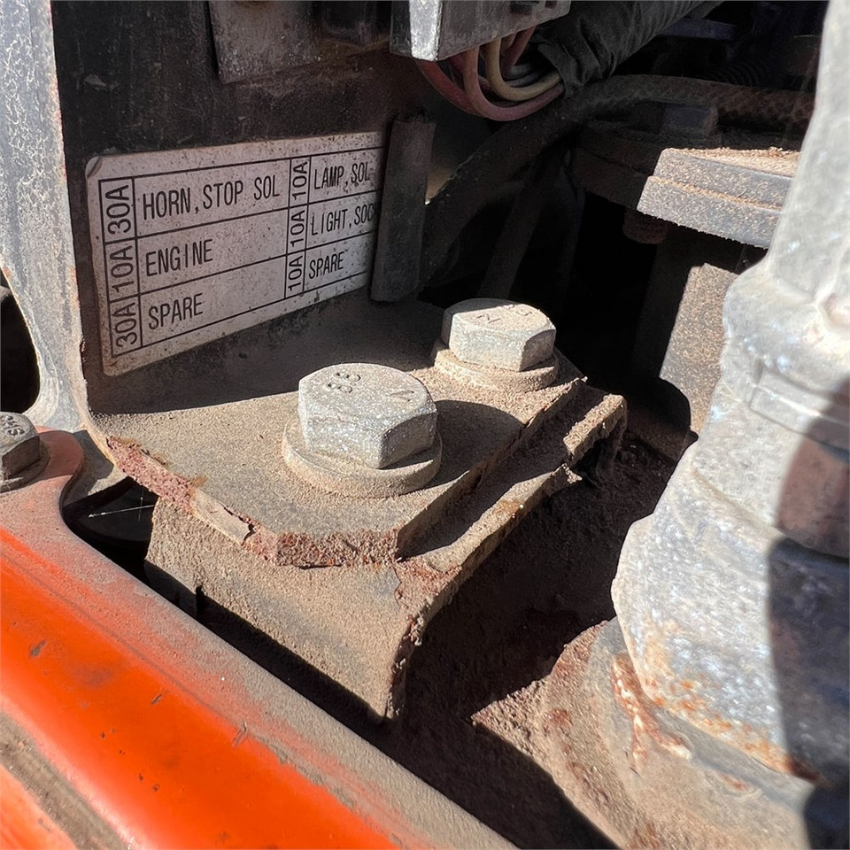 Miniekskavaator Hitachi ZX10U-2: pilt 22