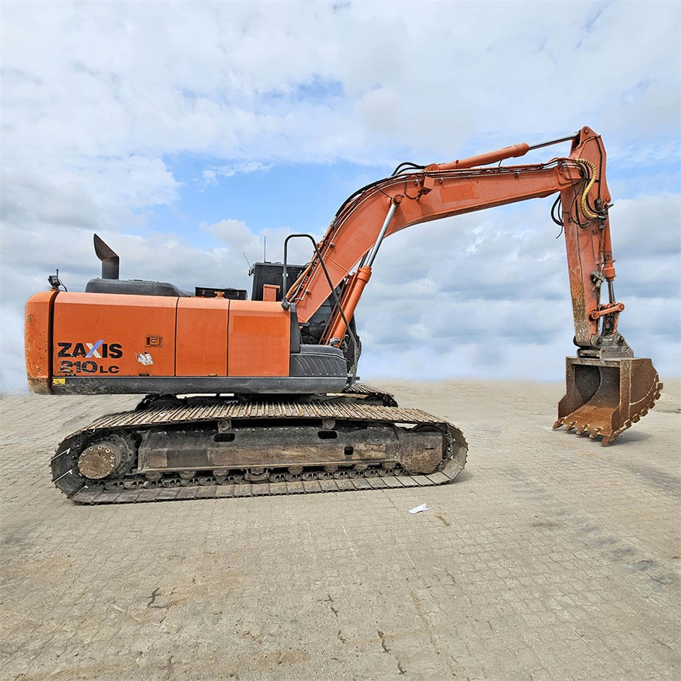 Hitachi ZX210 LC-5B - Lintekskavaator: pilt 3 Hitachi ZX210 LC-5B - Lintekskavaator: pilt 3