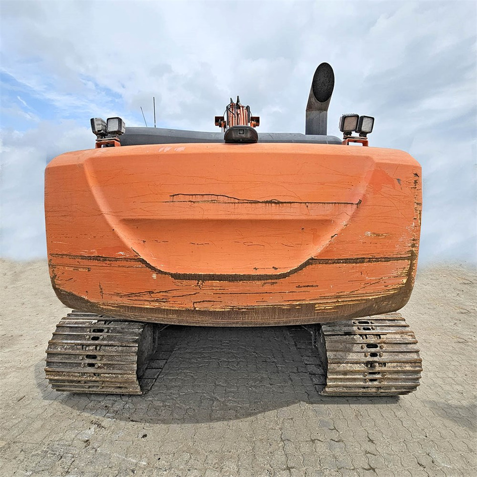 Hitachi ZX210 LC-5B - Lintekskavaator: pilt 2 Hitachi ZX210 LC-5B - Lintekskavaator: pilt 2