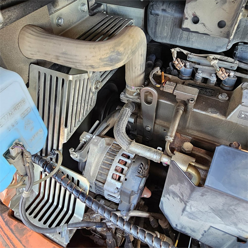 Miniekskavaator Hitachi ZX85USB-6: pilt 46 Miniekskavaator Hitachi ZX85USB-6: pilt 46