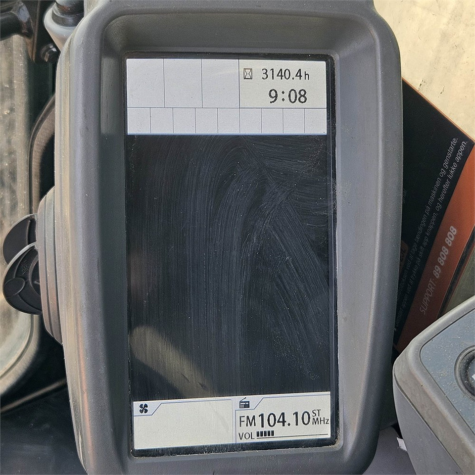 Miniekskavaator Hitachi ZX85USB-6: pilt 24 Miniekskavaator Hitachi ZX85USB-6: pilt 24