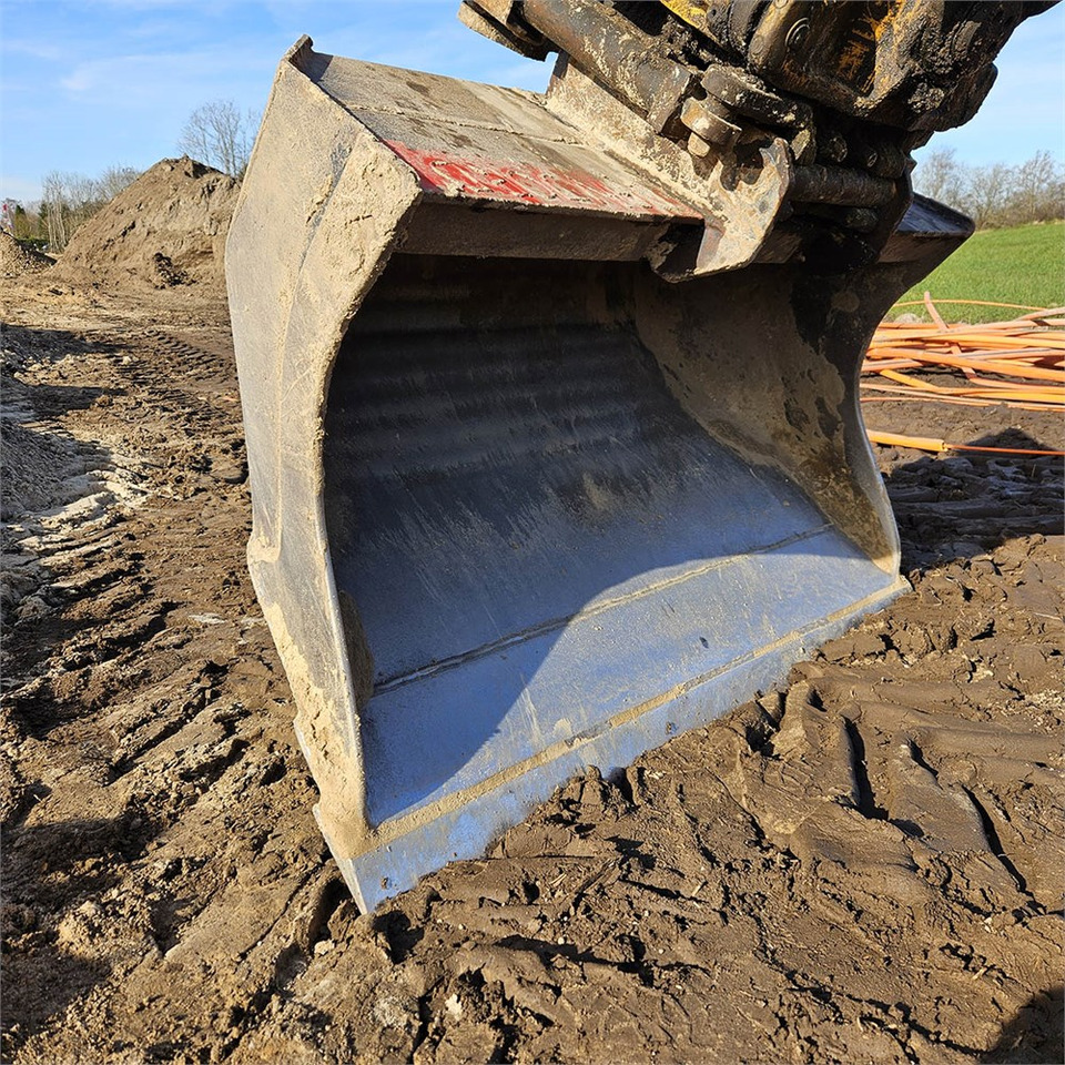 Miniekskavaator Hitachi ZX85USB-6: pilt 34 Miniekskavaator Hitachi ZX85USB-6: pilt 34