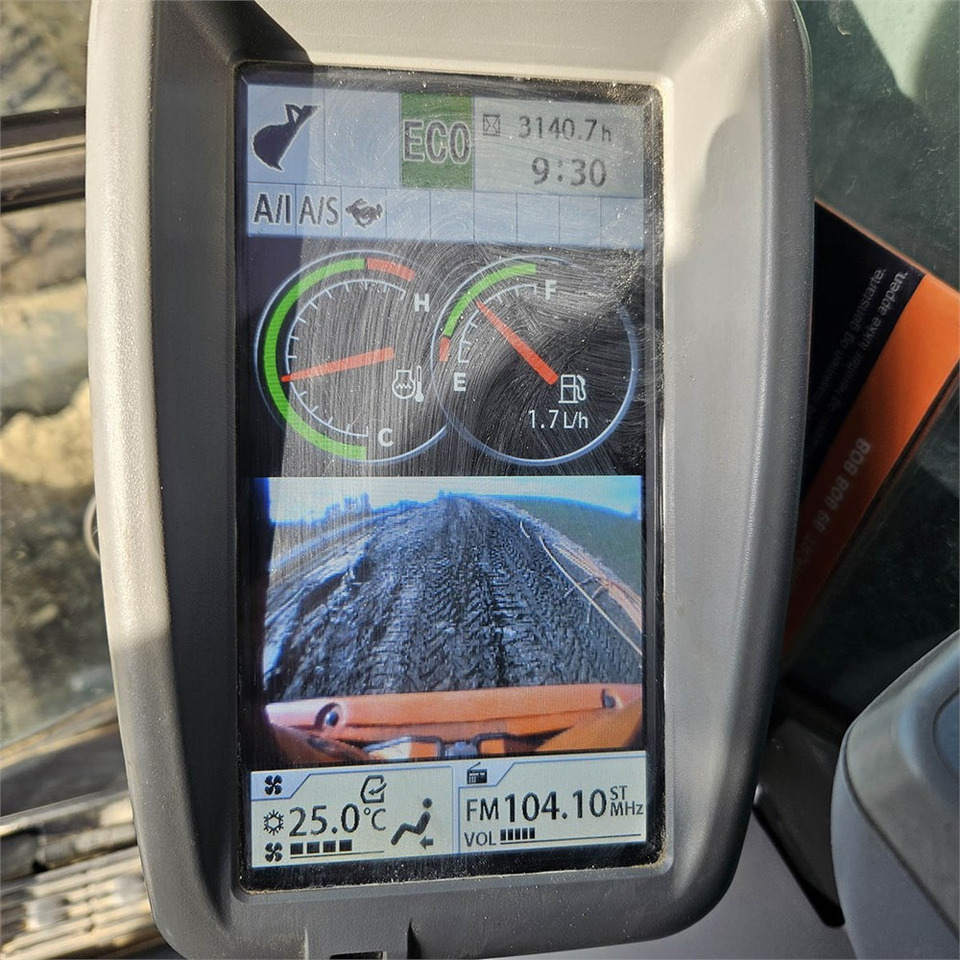 Miniekskavaator Hitachi ZX85USB-6: pilt 22 Miniekskavaator Hitachi ZX85USB-6: pilt 22