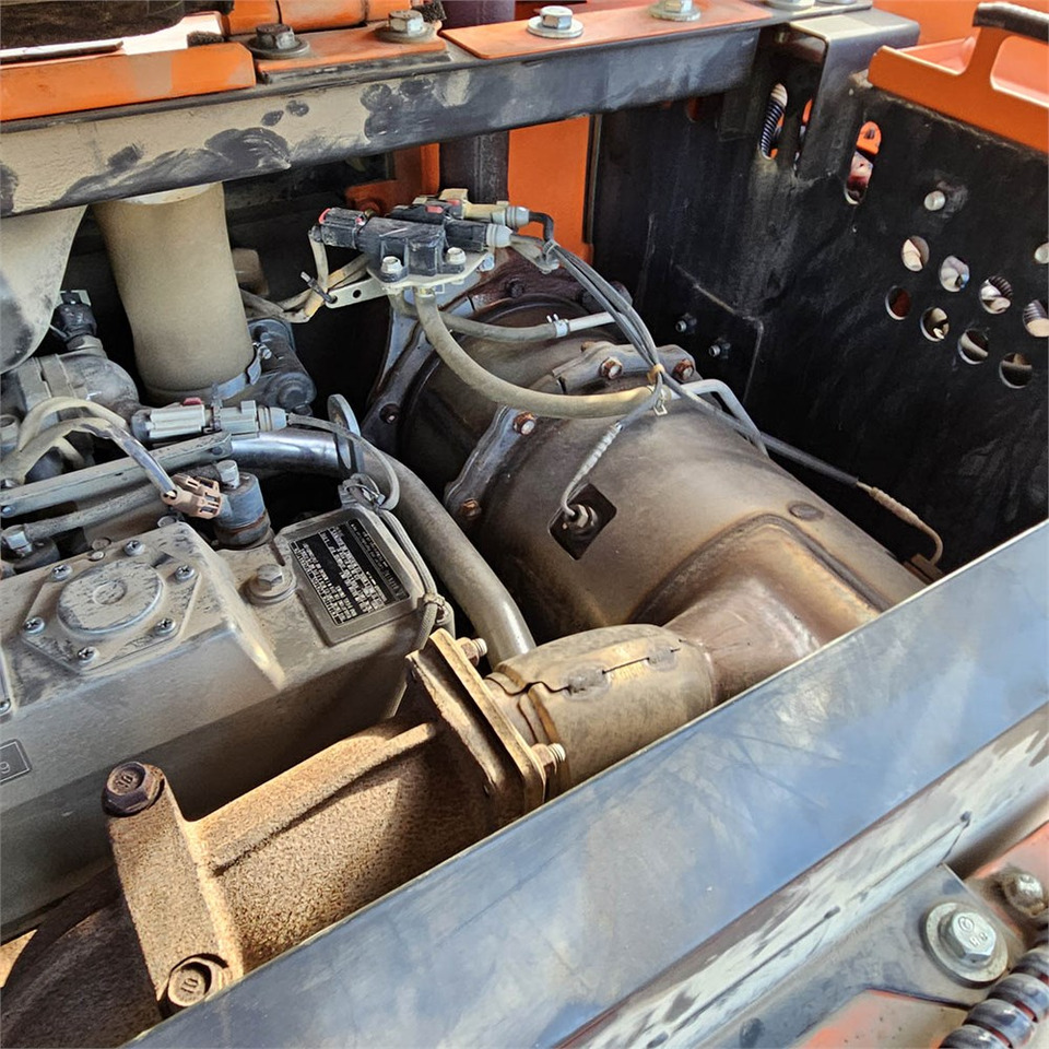 Miniekskavaator Hitachi ZX85USB-6: pilt 47 Miniekskavaator Hitachi ZX85USB-6: pilt 47