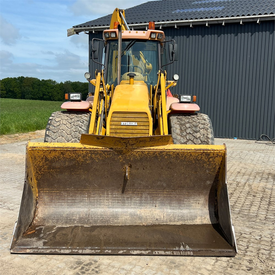 Hydrema 906C serie 2 - Ekskavaator-laadur: pilt 2 Hydrema 906C serie 2 - Ekskavaator-laadur: pilt 2
