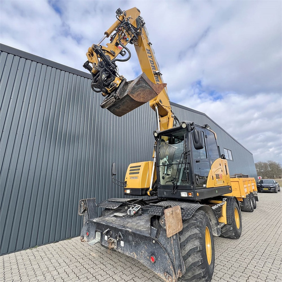 Ratastel ekskavaator Hydrema MX16: pilt 25