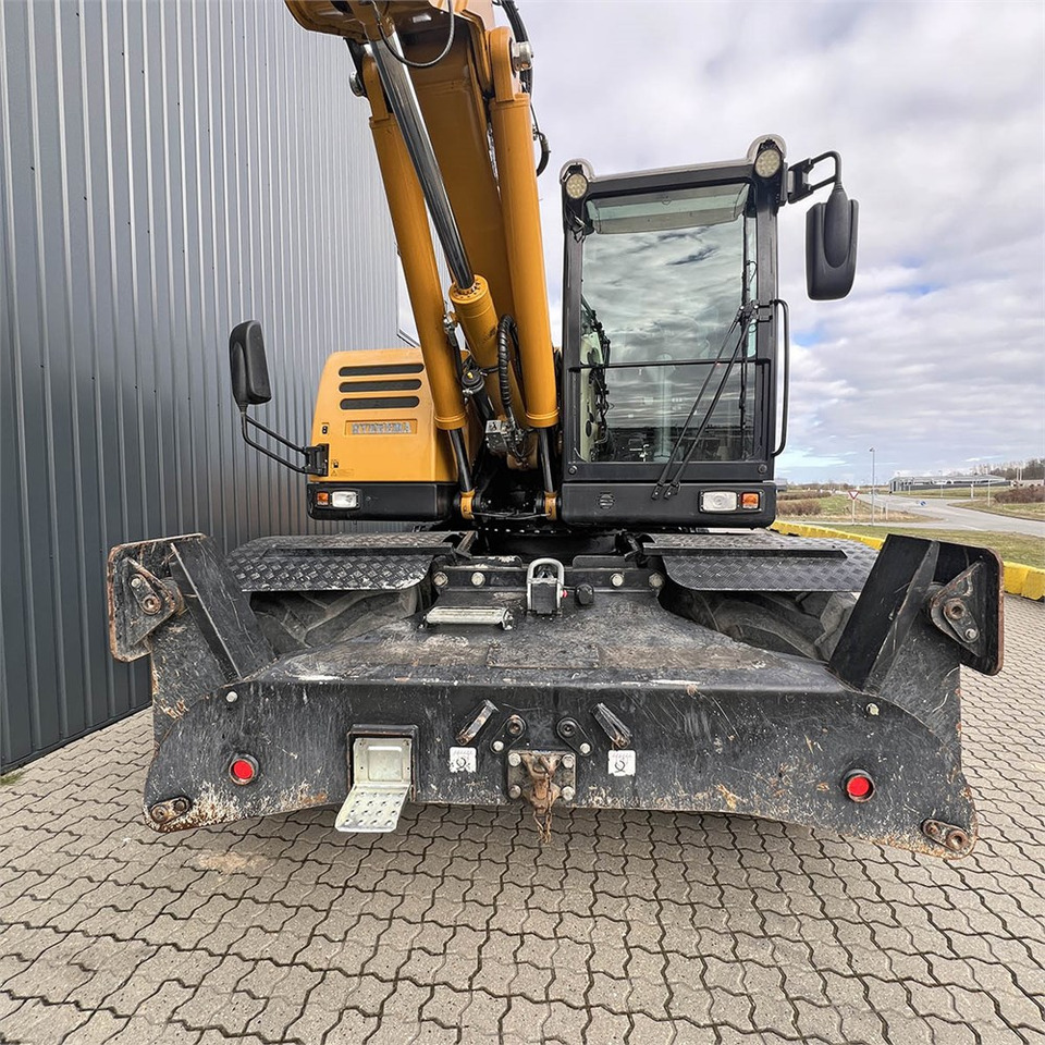 Ratastel ekskavaator Hydrema MX16: pilt 28