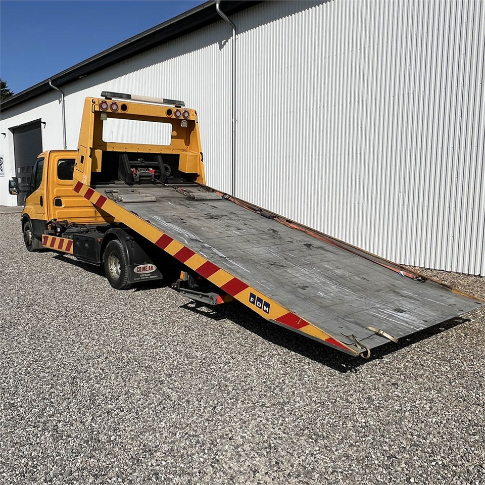 Iveco Daily 70c - Puksiirauto: pilt 2 Iveco Daily 70c - Puksiirauto: pilt 2