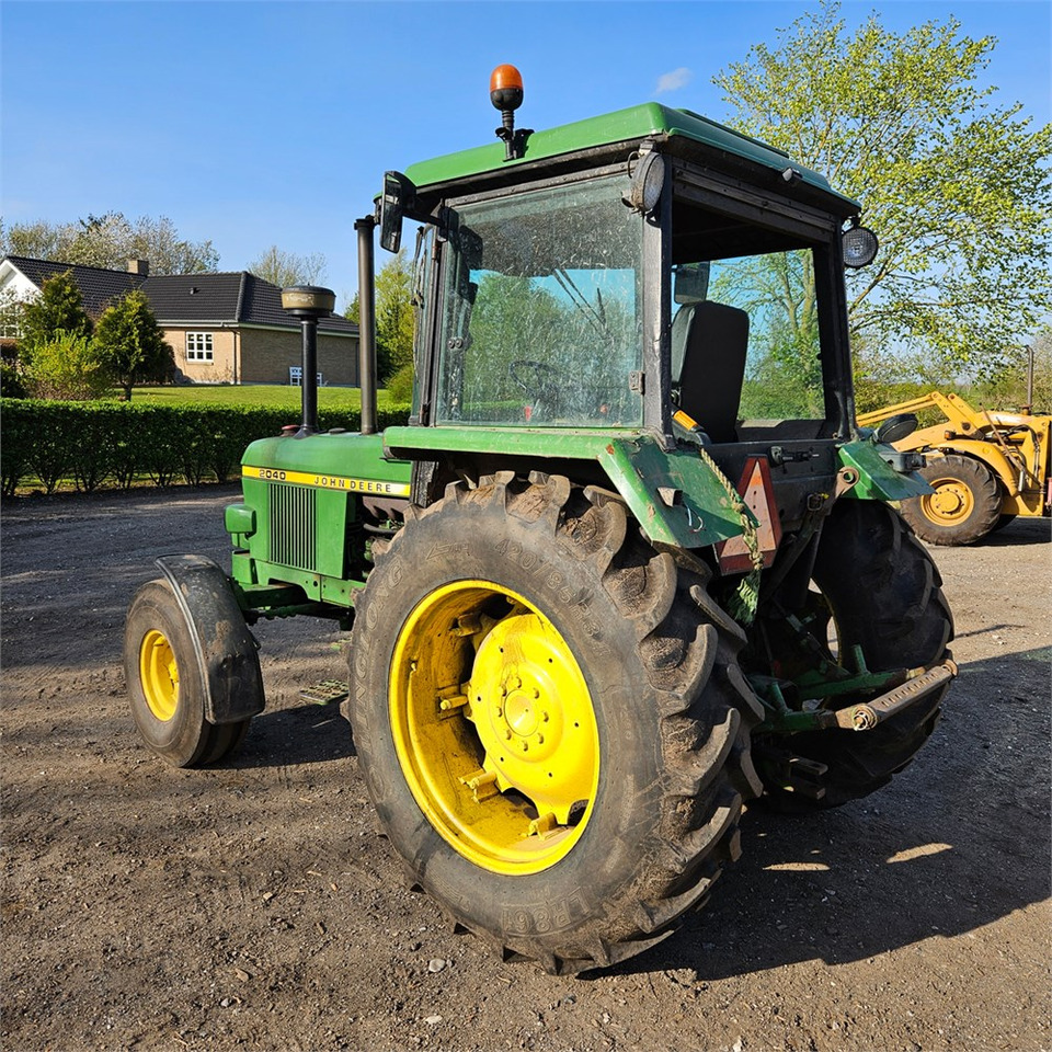 John Deere 2040 - Traktor: pilt 4 John Deere 2040 - Traktor: pilt 4
