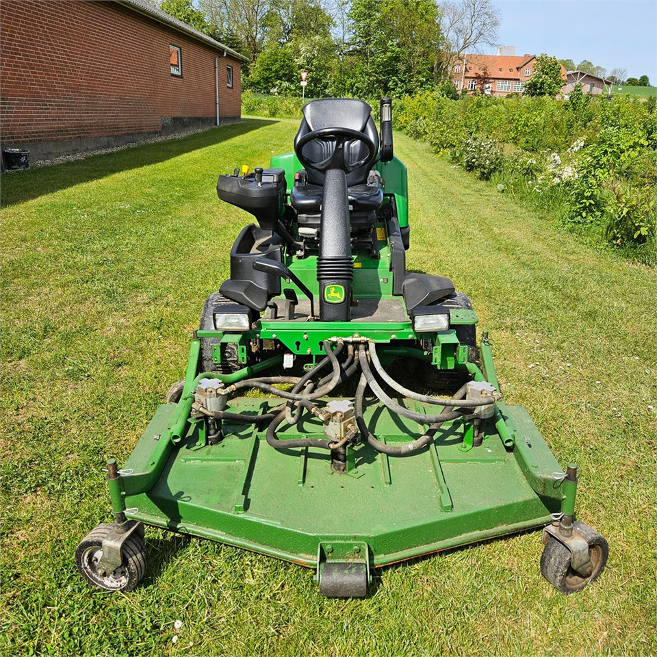 John Deere 2500B PrecisionCut - Muruniiduk: pilt 2 John Deere 2500B PrecisionCut - Muruniiduk: pilt 2