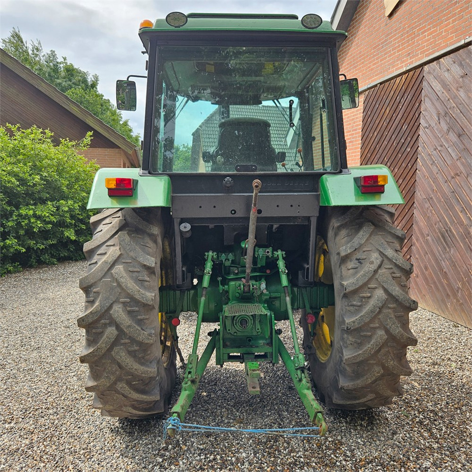 John Deere 3040 - Traktor: pilt 4 John Deere 3040 - Traktor: pilt 4