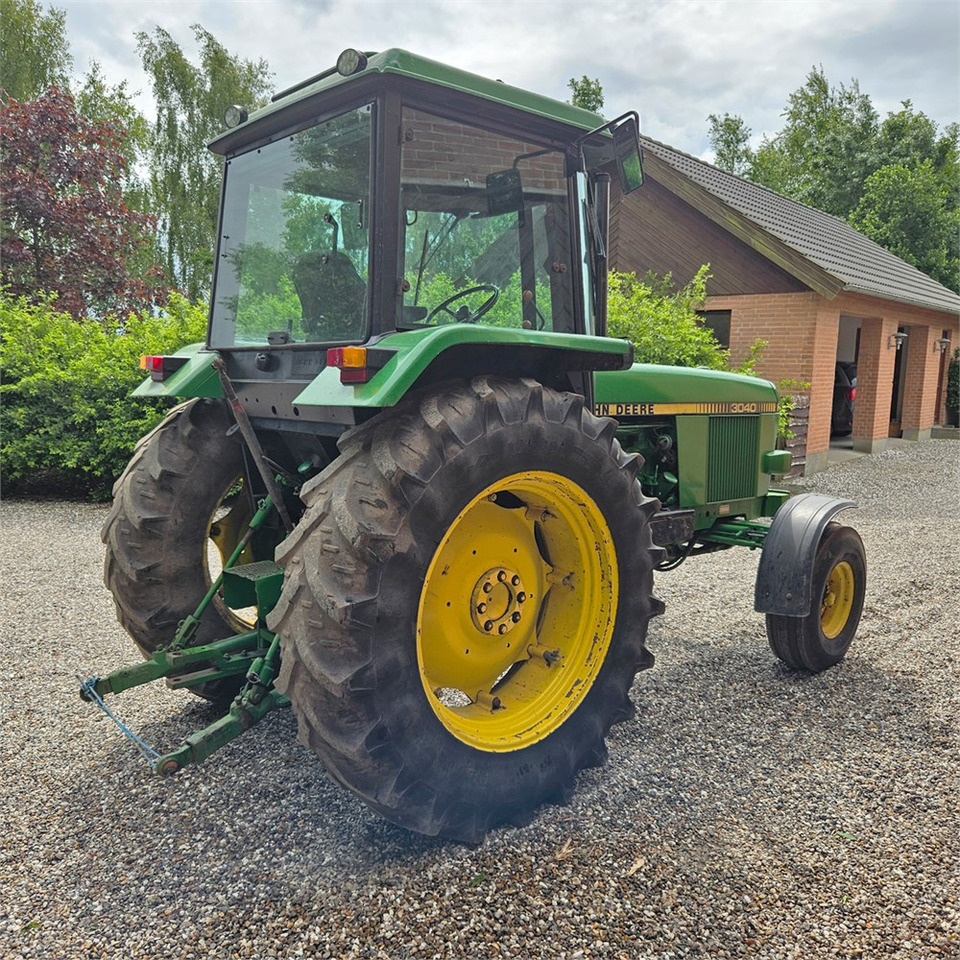 John Deere 3040 - Traktor: pilt 5 John Deere 3040 - Traktor: pilt 5