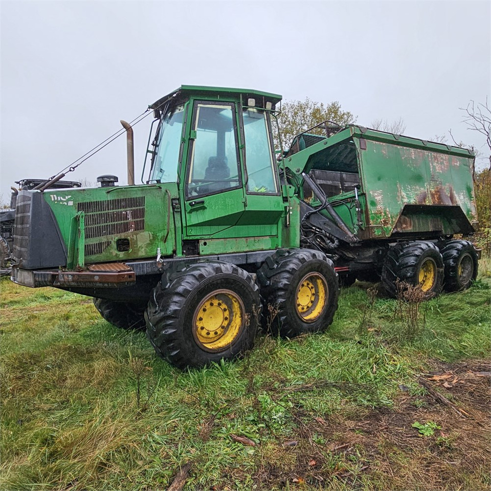 John Deere 500 III - Forwarder: pilt 1 John Deere 500 III - Forwarder: pilt 1