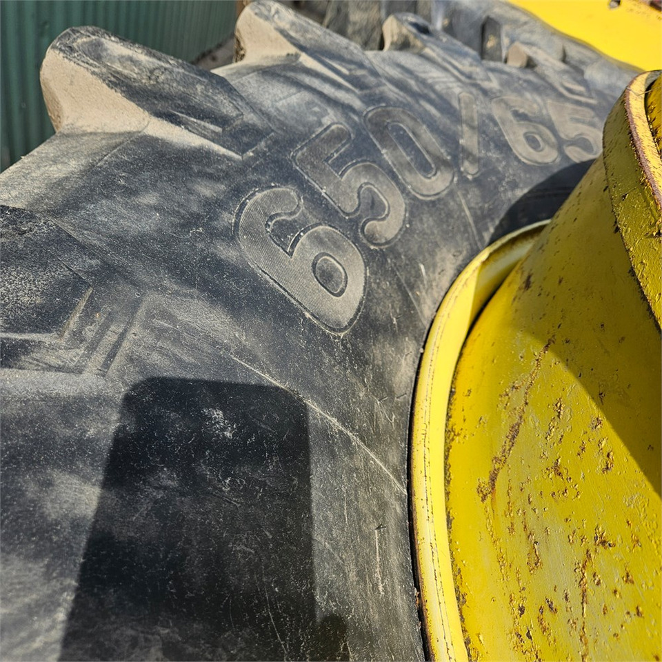 John Deere 650/65R42 - Traktor: pilt 3 John Deere 650/65R42 - Traktor: pilt 3
