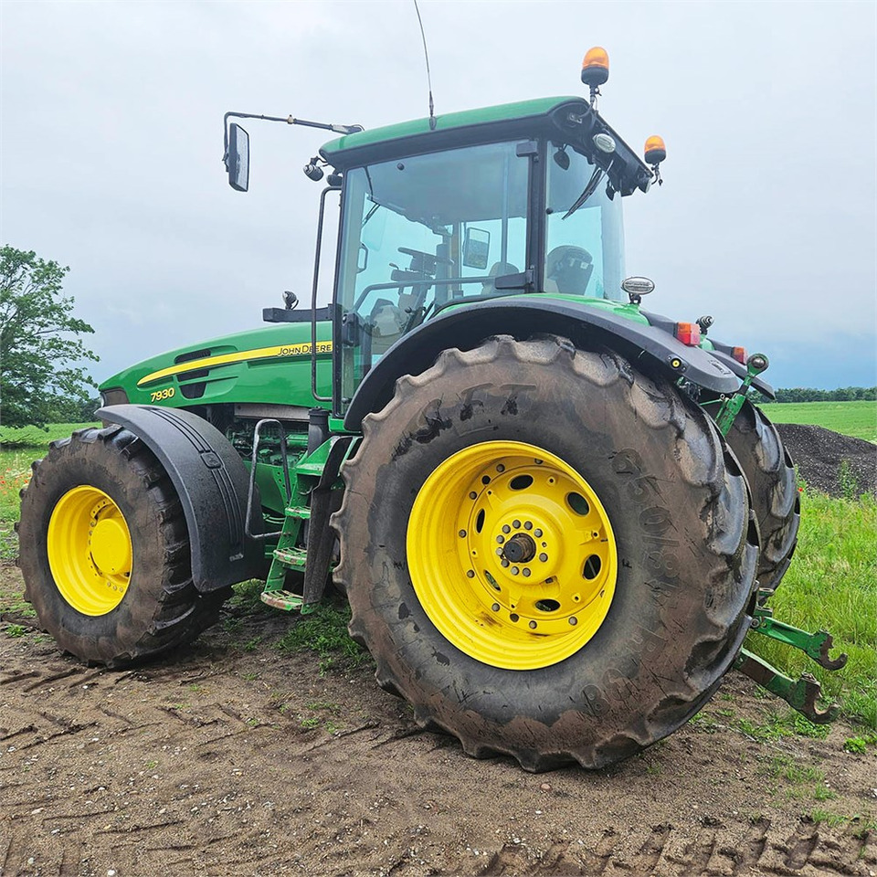 John Deere 7930 - Traktor: pilt 3 John Deere 7930 - Traktor: pilt 3