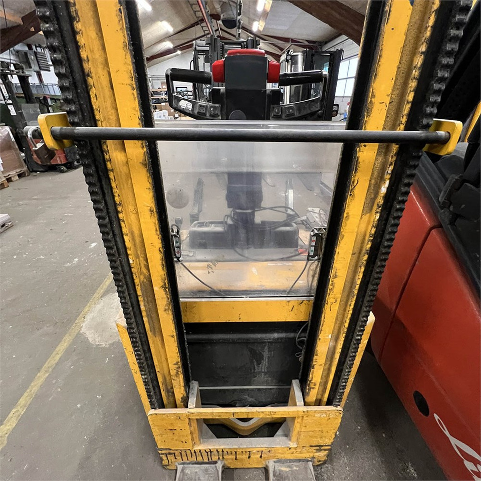 Jungheinrich Hawker Perfect Plus 3 PzB 300 liising Jungheinrich Hawker Perfect Plus 3 PzB 300: pilt 10