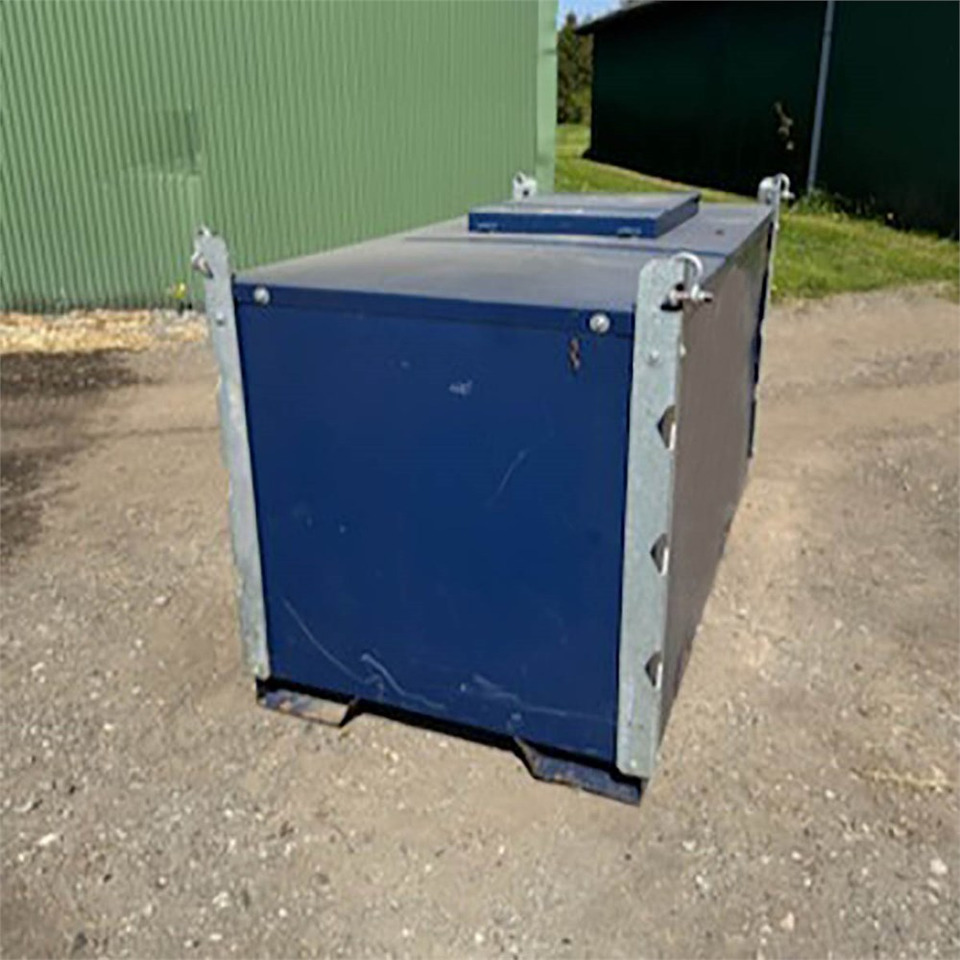 KN Smede- & Beholderfabrik 1500L - Säilitusmahuti: pilt 2 KN Smede- & Beholderfabrik 1500L - Säilitusmahuti: pilt 2