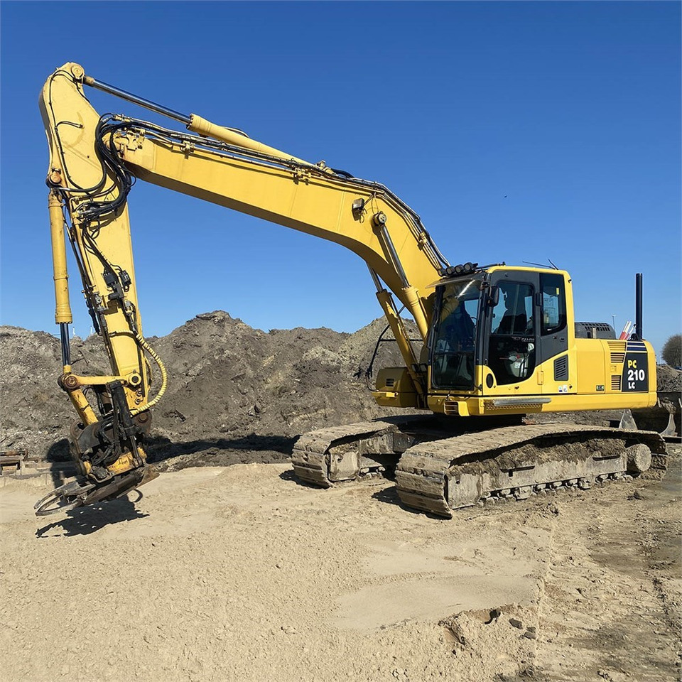 Komatsu PC210 LC-8K - Lintekskavaator: pilt 1 Komatsu PC210 LC-8K - Lintekskavaator: pilt 1