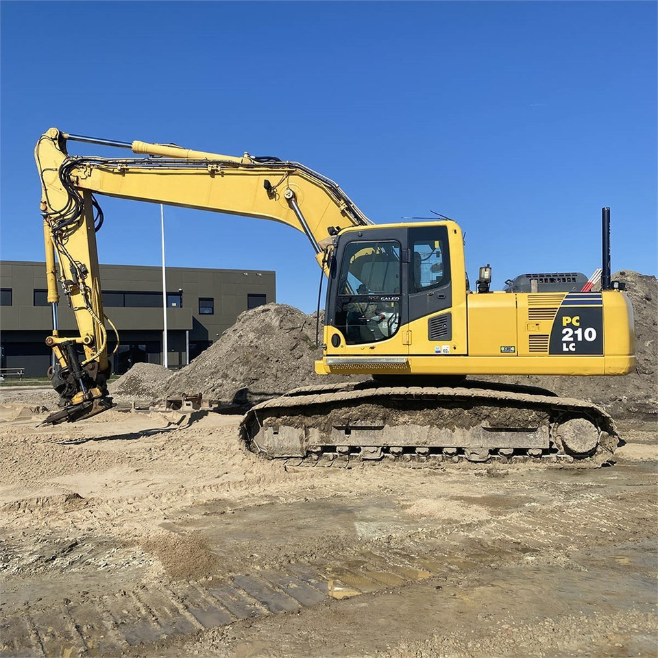Komatsu PC210 LC-8K - Lintekskavaator: pilt 2 Komatsu PC210 LC-8K - Lintekskavaator: pilt 2
