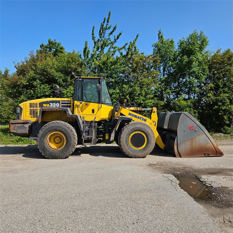 Komatsu WA320-5H - Rataslaadur: pilt 3 Komatsu WA320-5H - Rataslaadur: pilt 3