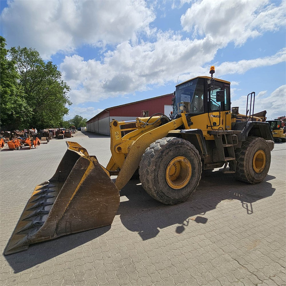 Komatsu WA400 - 5H - Rataslaadur: pilt 5 Komatsu WA400 - 5H - Rataslaadur: pilt 5