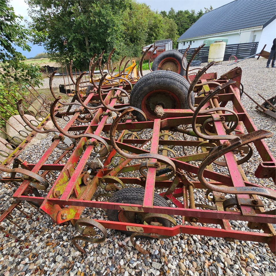 Kongskilde S60 29 - Kultivaator: pilt 1 Kongskilde S60 29 - Kultivaator: pilt 1