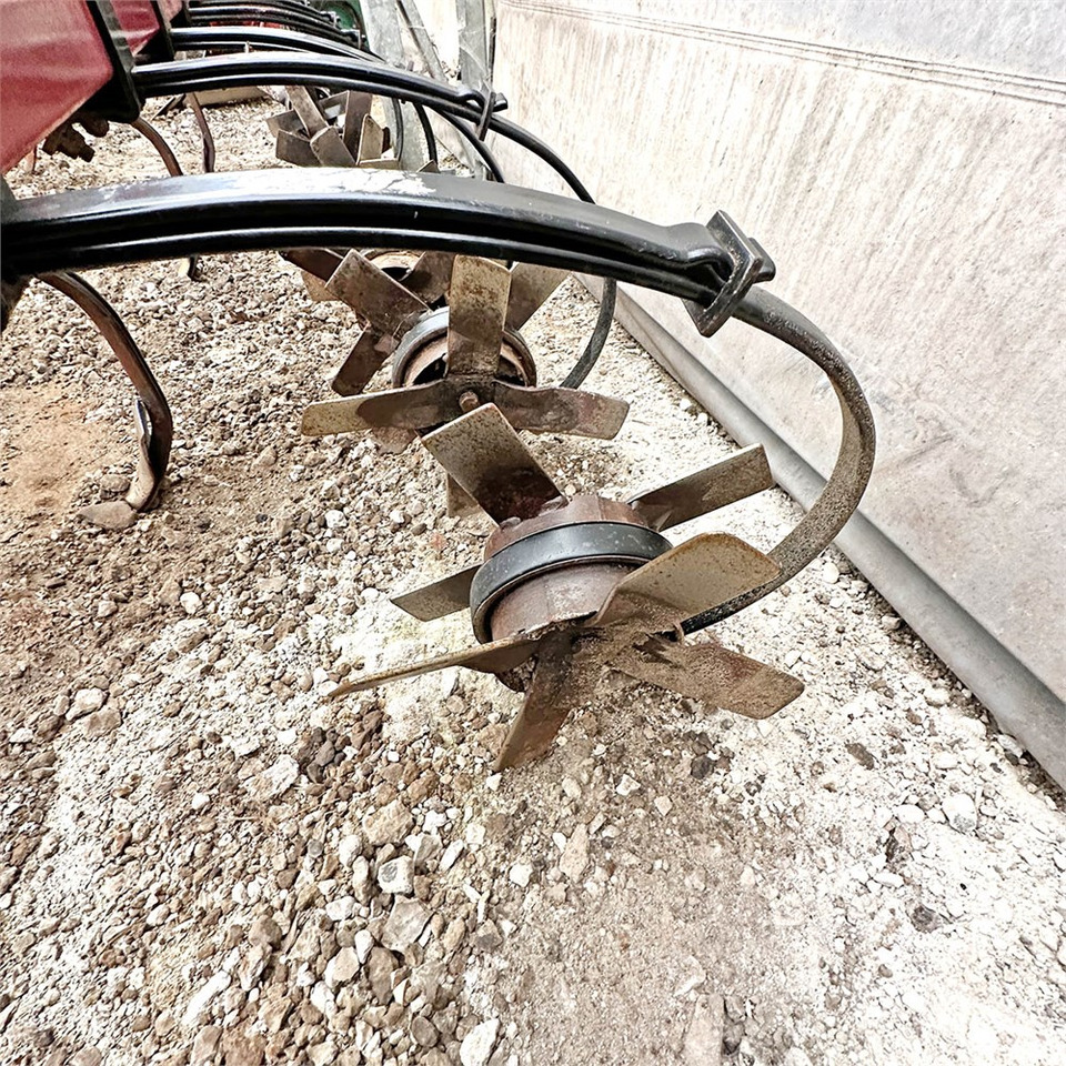 Kongskilde Vibroflex 4300 - Kultivaator: pilt 4 Kongskilde Vibroflex 4300 - Kultivaator: pilt 4