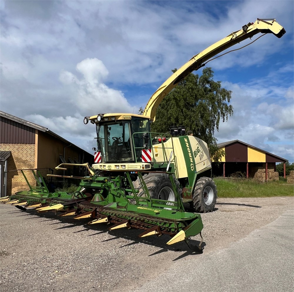 Krone BIG X 650 - Koristusmasin: pilt 2 Krone BIG X 650 - Koristusmasin: pilt 2