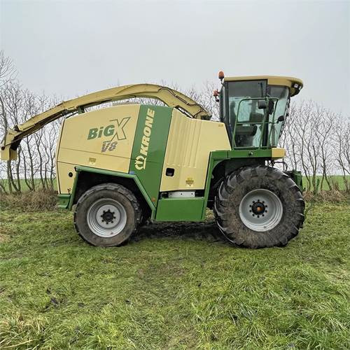 Krone BiG X V8 - Koristusmasin: pilt 5 Krone BiG X V8 - Koristusmasin: pilt 5