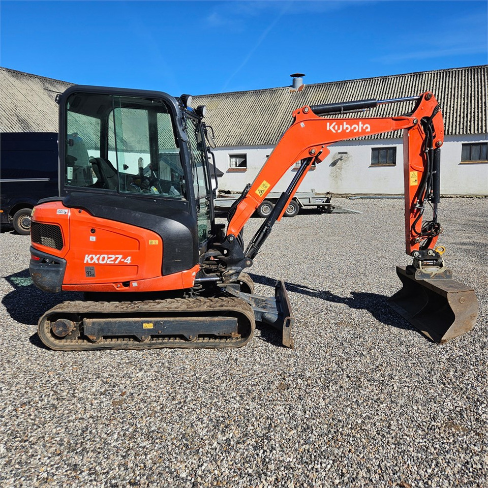 Kubota KX027-4 - Miniekskavaator: pilt 2 Kubota KX027-4 - Miniekskavaator: pilt 2