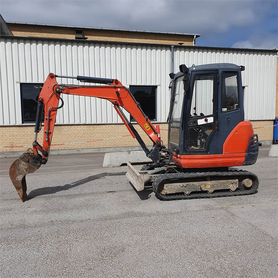 Kubota KX61-3 - Miniekskavaator: pilt 3 Kubota KX61-3 - Miniekskavaator: pilt 3