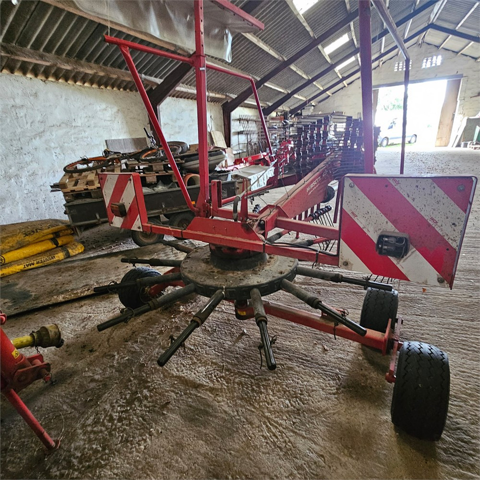 LELY Hibiscus 485 - Kaarutusseadmed: pilt 5 LELY Hibiscus 485 - Kaarutusseadmed: pilt 5