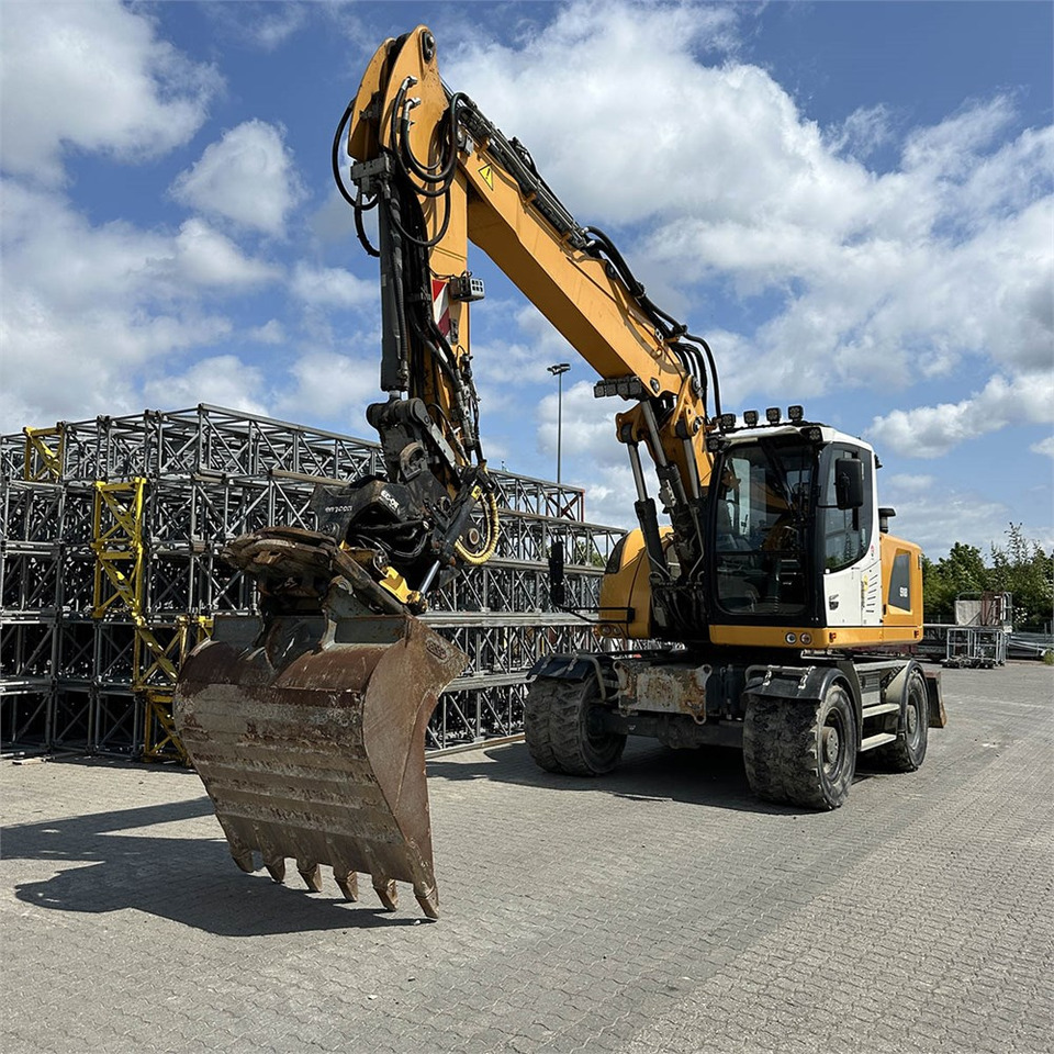 Ratastel ekskavaator Liebherr A 918 Litronic: pilt 9