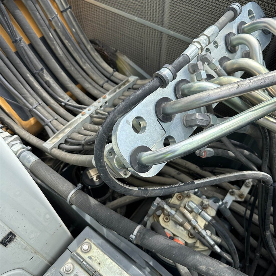Ratastel ekskavaator Liebherr A 918 Litronic: pilt 27