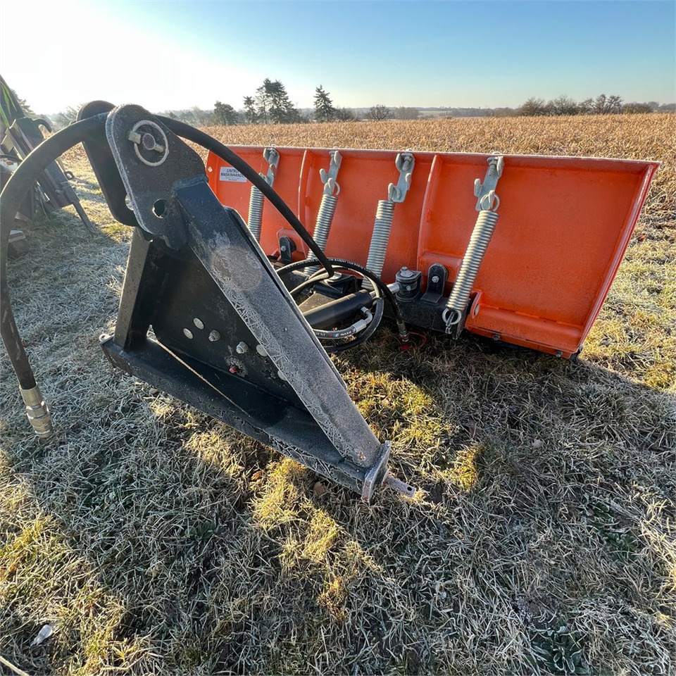 Limas SHL 150 - Traktor: pilt 4 Limas SHL 150 - Traktor: pilt 4