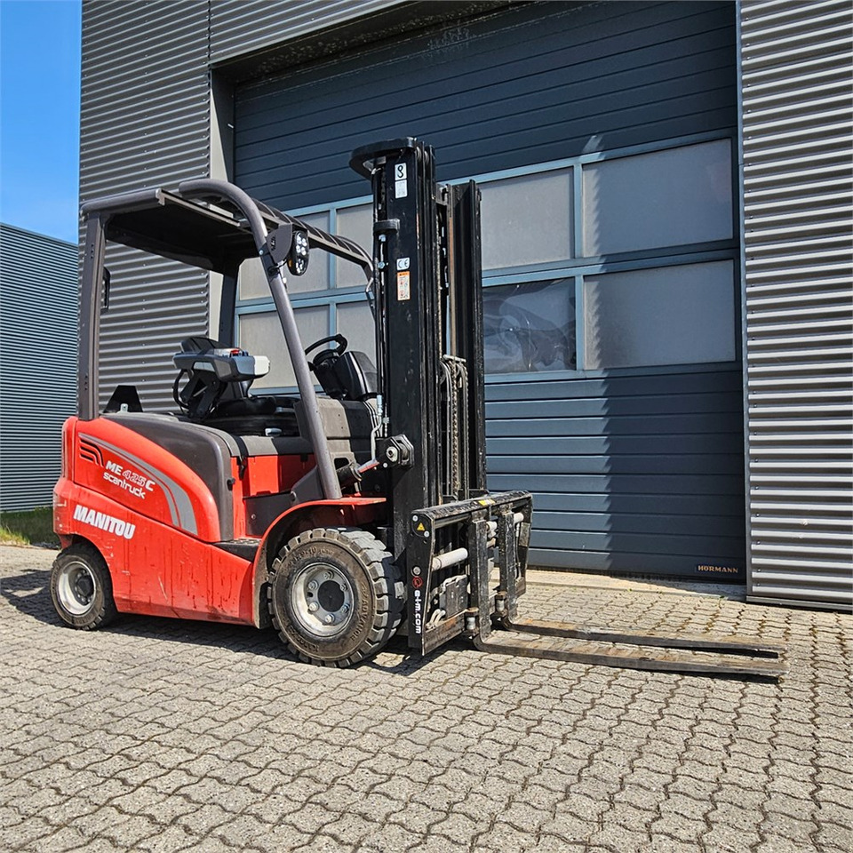 Manitou ME 425C - Kahveltõstuk: pilt 1 Manitou ME 425C - Kahveltõstuk: pilt 1