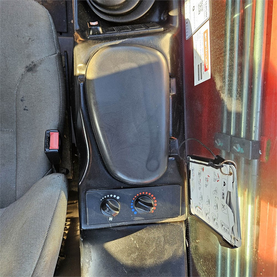 Teleskooplaadur Manitou MT932 Easy 75D: pilt 15