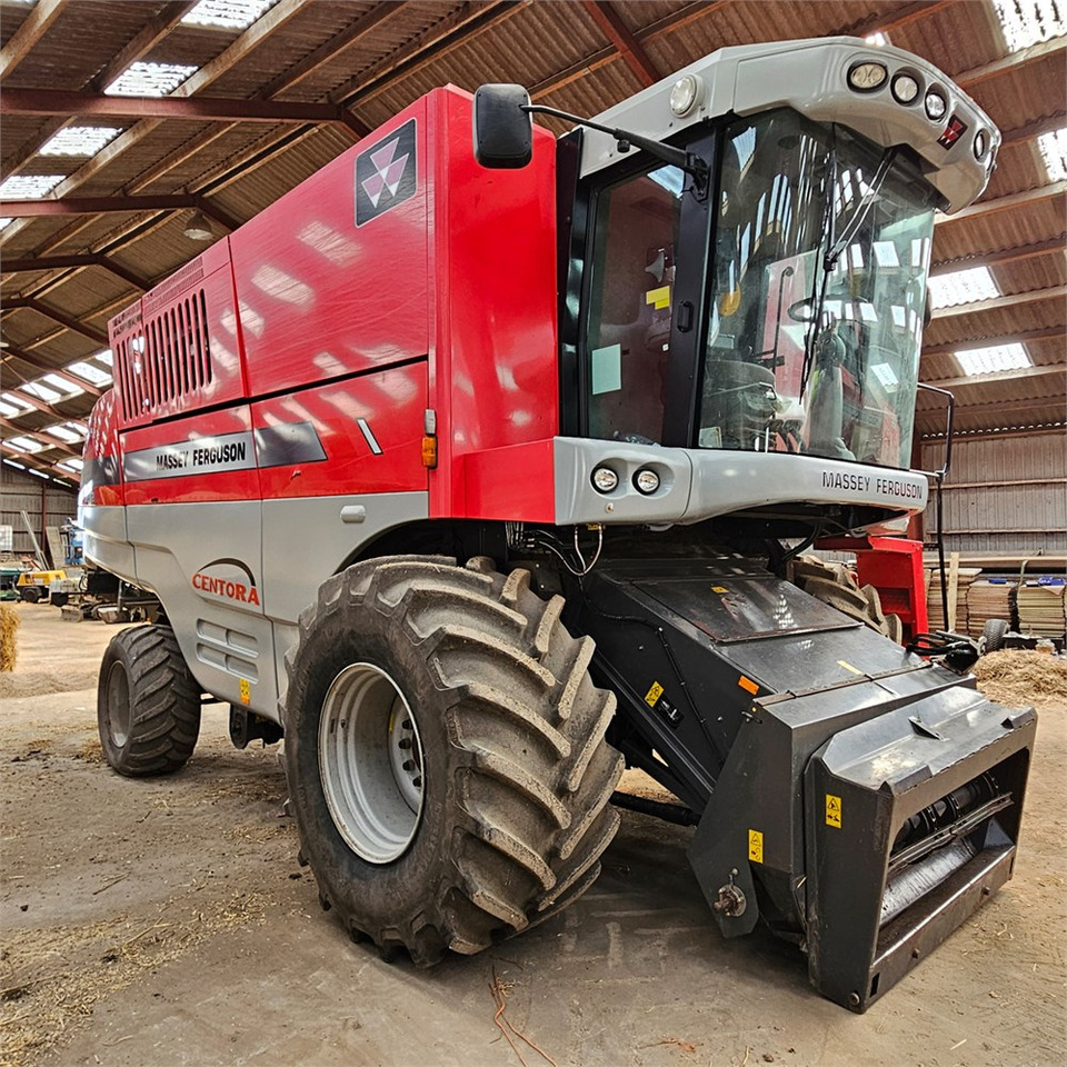 Massey Ferguson Centora 7282 - Saagikoristusmasin: pilt 5 Massey Ferguson Centora 7282 - Saagikoristusmasin: pilt 5