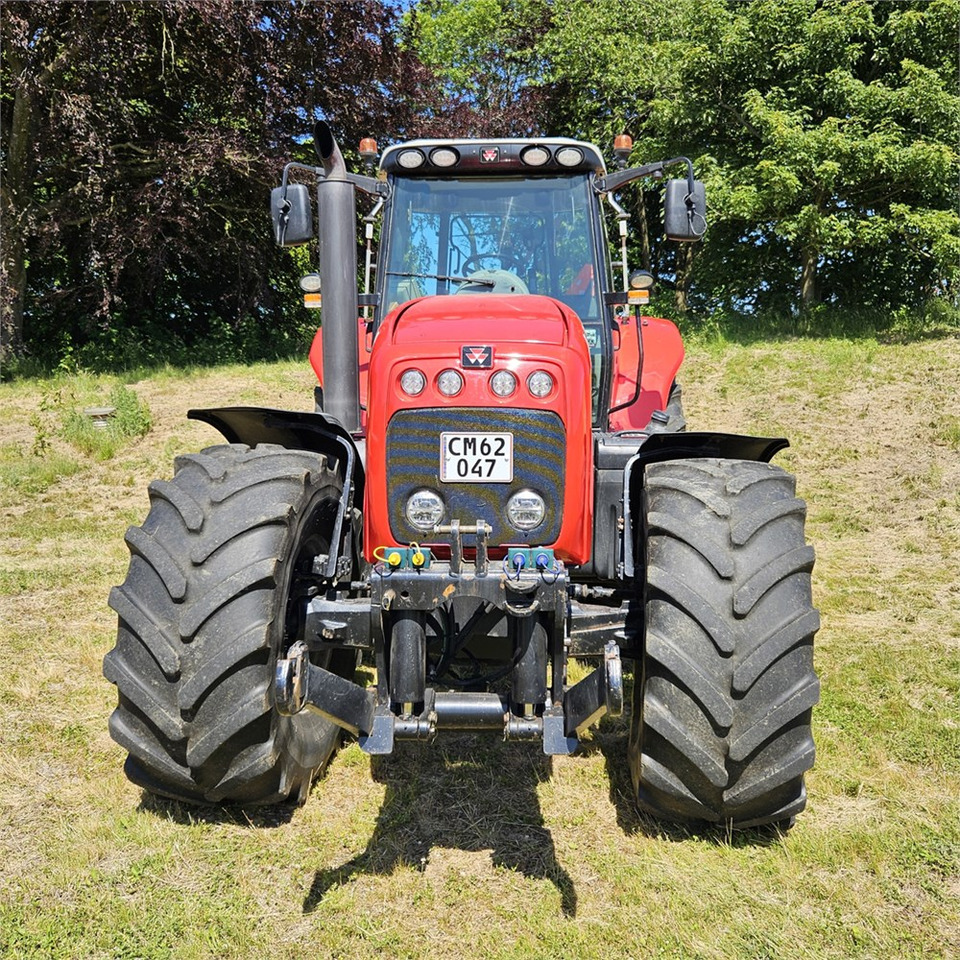 Massey Ferguson MF 8470 Dyna VT - Traktor: pilt 2 Massey Ferguson MF 8470 Dyna VT - Traktor: pilt 2