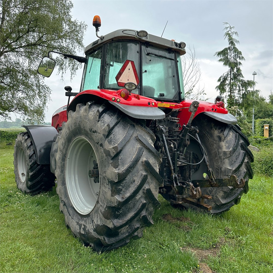 Massey Ferguson MF8460 Dyna-VT - Traktor: pilt 5 Massey Ferguson MF8460 Dyna-VT - Traktor: pilt 5