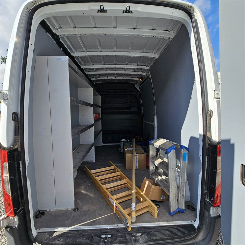 Mercedes 214 Cdi Ksv A2 - Väike kaubik: pilt 5 Mercedes 214 Cdi Ksv A2 - Väike kaubik: pilt 5