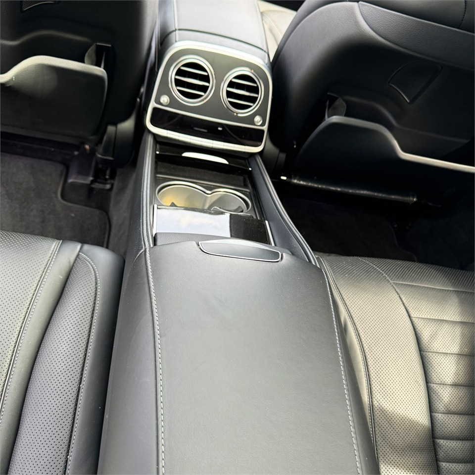 Sedaan Mercedes S 500 4matic 4,6: pilt 16