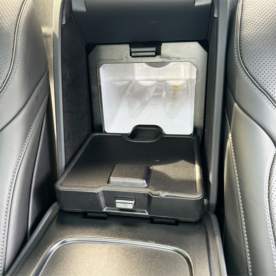 Sedaan Mercedes S 500 4matic 4,6: pilt 19