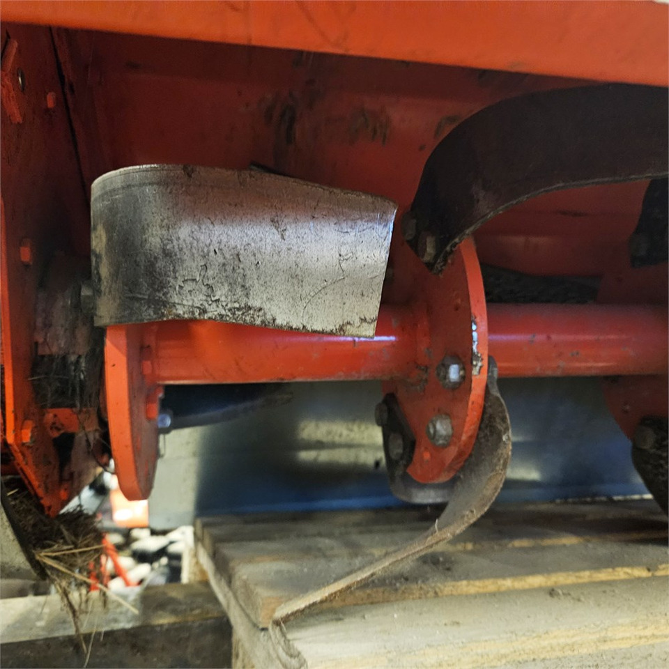 Muratori MZ4S 145 - Mullafrees: pilt 3 Muratori MZ4S 145 - Mullafrees: pilt 3