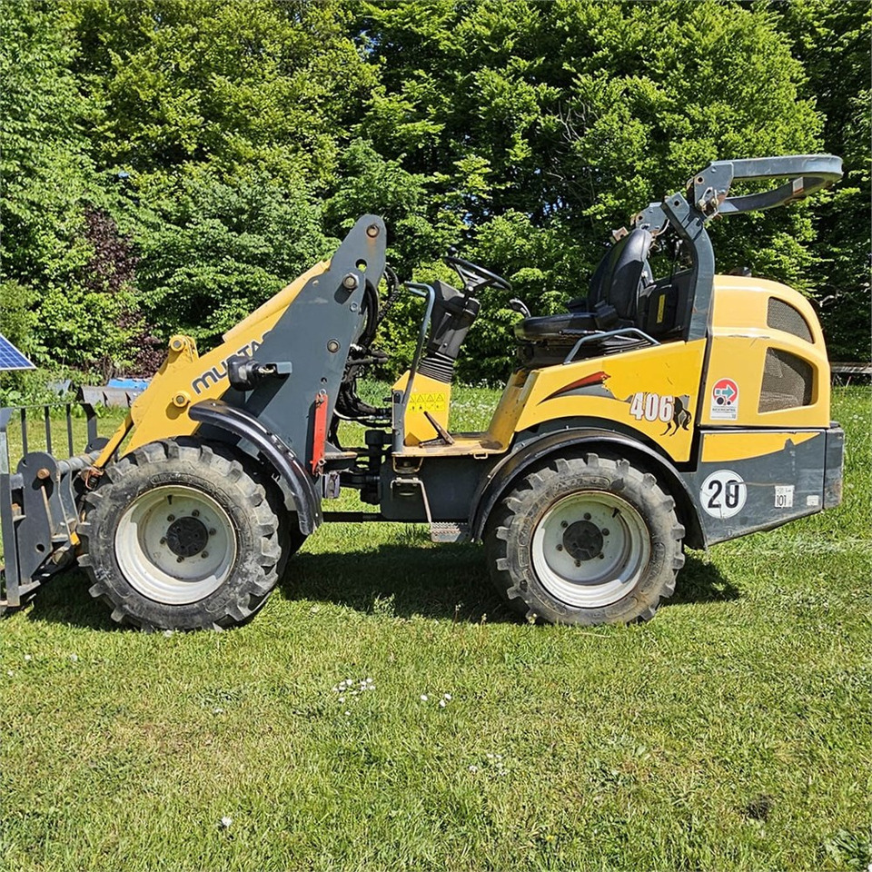 Mustang AL406 - Kompaktlaadur: pilt 3 Mustang AL406 - Kompaktlaadur: pilt 3