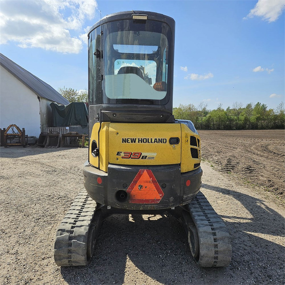 New Holland E39 B - Miniekskavaator: pilt 4 New Holland E39 B - Miniekskavaator: pilt 4