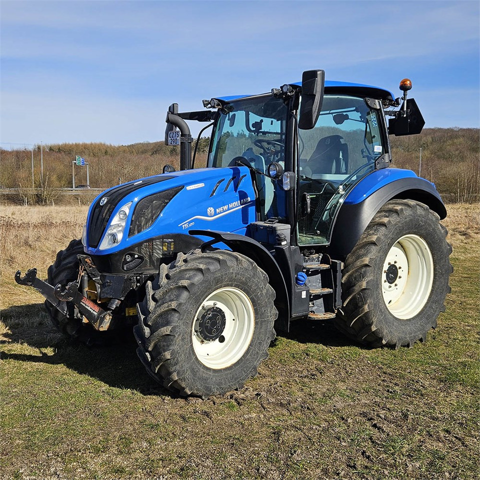 New Holland T5.120 DC - Traktor: pilt 1 New Holland T5.120 DC - Traktor: pilt 1