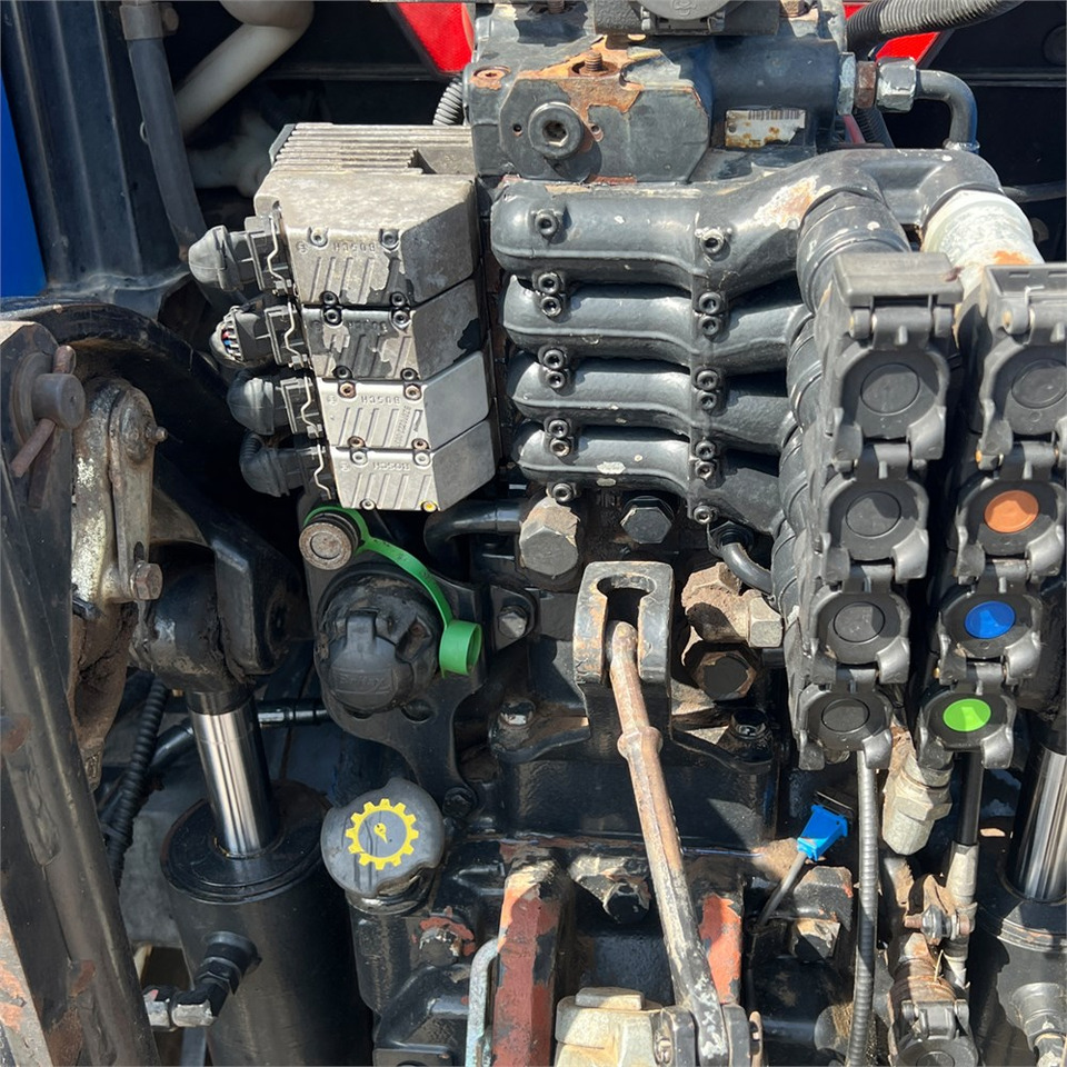 Traktor New Holland T6050: pilt 36